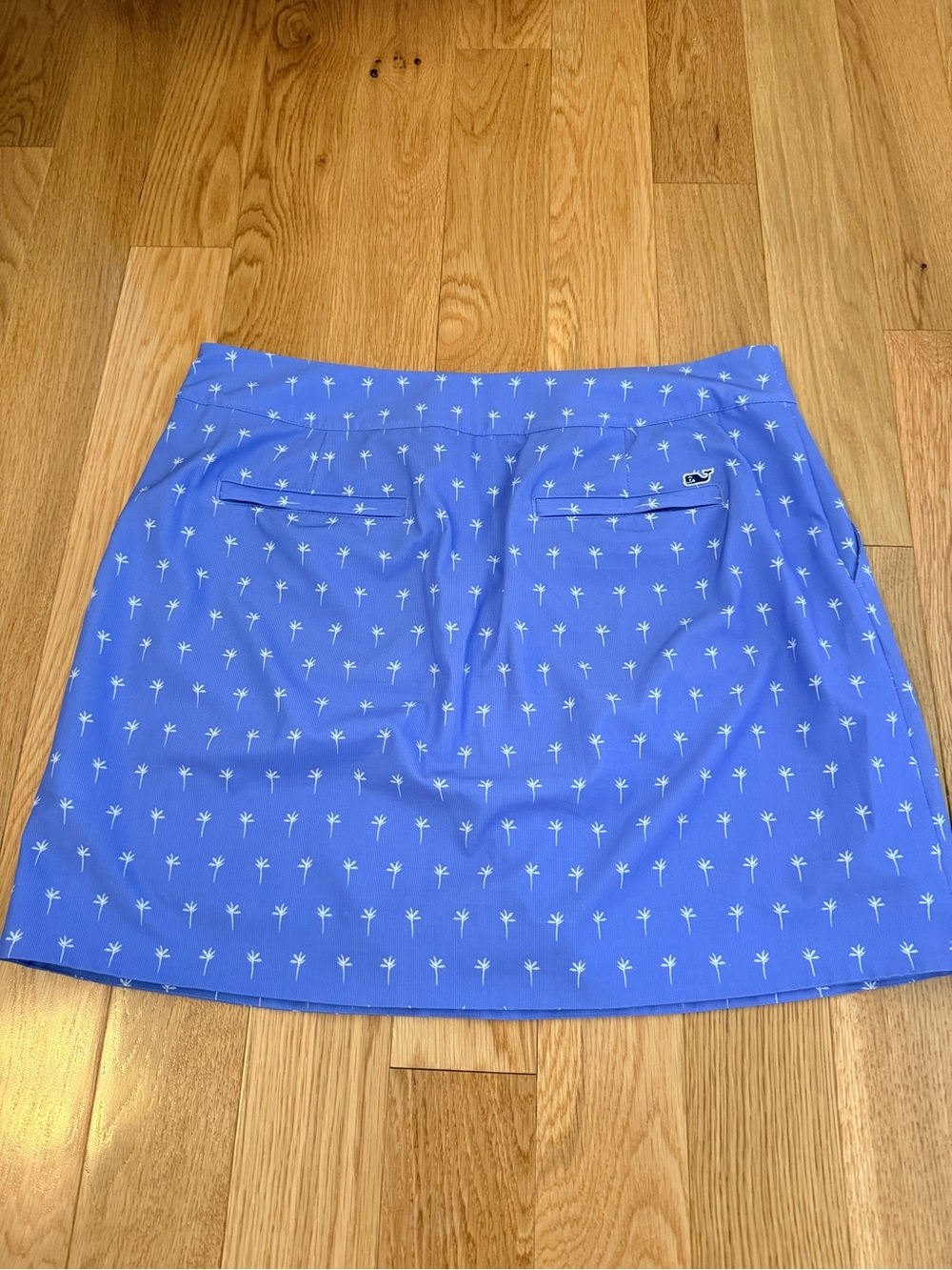 💕EUC Vineyard Vines Purple Mini Skort with White Palm Print - Picture 6 of 9